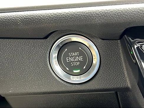 New 2026 Chevrolet Traverse LT w/ Driver Confidence Package image 28