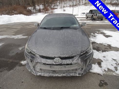 Used 2015 Scion tC image 2