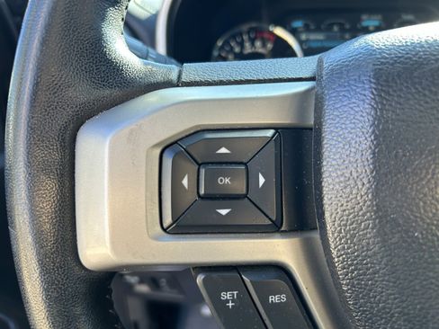 Used 2018 Ford F150 Lariat w/ Equipment Group 501A Mid image 17
