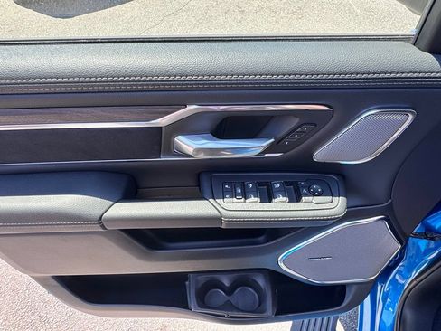 New 2026 RAM 1500 Laramie AWD/4WD image 10