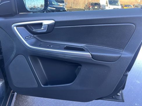 Used 2014 Volvo XC60 T6 image 10