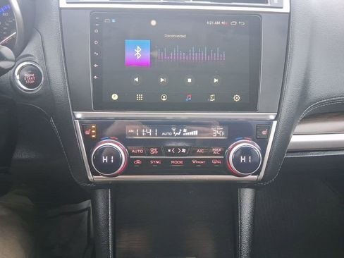 Used 2019 Subaru Outback 3.6R Touring image 27