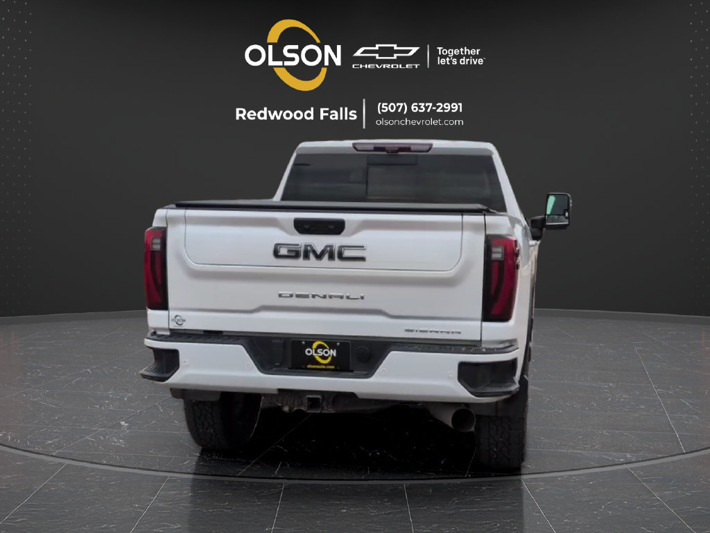 Used 2024 GMC Sierra 3500 Denali Ultimate AWD/4WD image 4