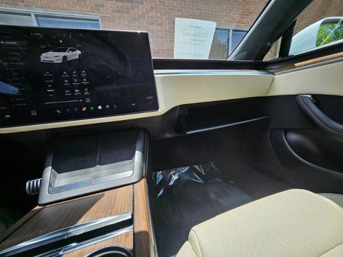 Used 2023 Tesla Model S AWD/4WD image 50