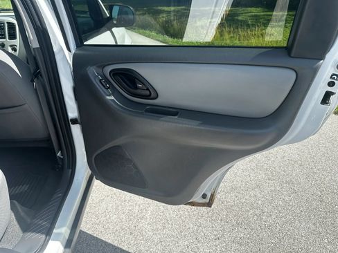 Used 2007 Ford Escape XLT FWD image 20