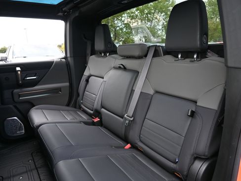 Used 2024 GMC Hummer EV 2X w/ LPO, Illumination Package AWD/4WD image 20