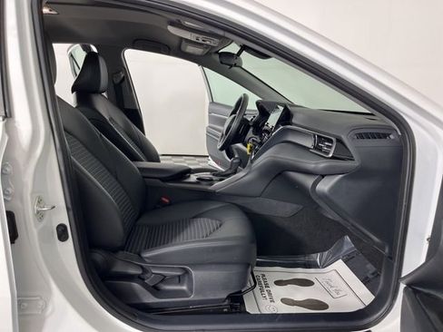 Used 2023 Toyota Camry SE image 42