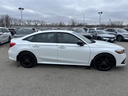 Certified 2023 Honda Civic Sport image 4