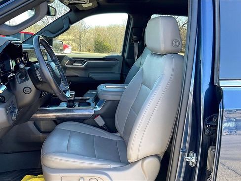 Used 2022 Chevrolet Silverado 1500 LTZ image 24