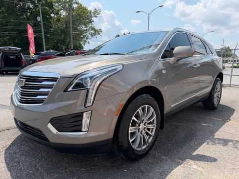 Used 2017 Cadillac XT5 FWD image 4