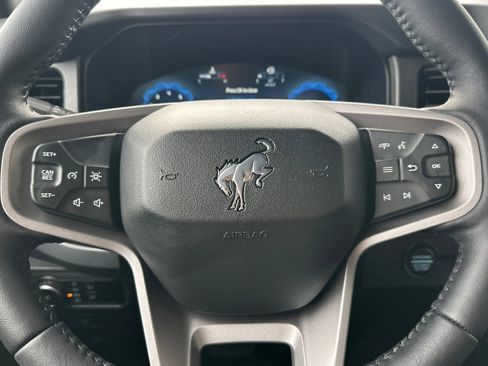 New 2025 Ford Bronco Badlands w/ Sasquatch Package image 24