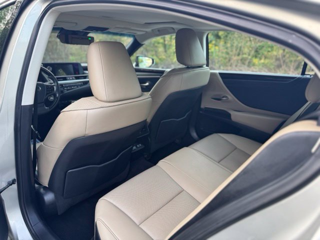 Used 2020 Lexus ES 350 w/ Premium Package FWD image 12