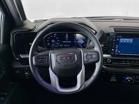 Used 2024 GMC Sierra 1500 Elevation w/ LPO, Elevation Black Package image 17