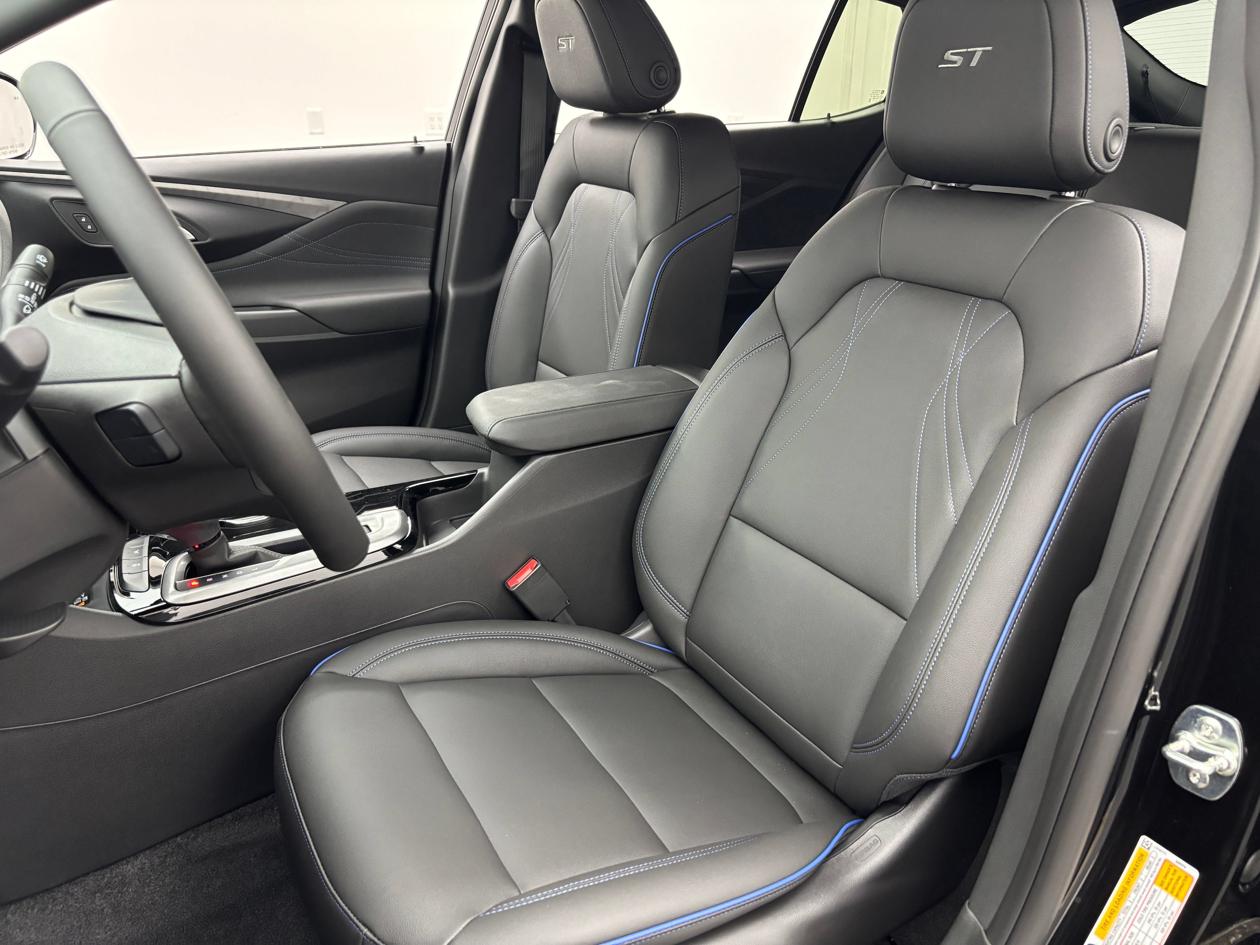 New 2026 Buick Envista Sport Touring w/ Convenience I Package FWD image 17