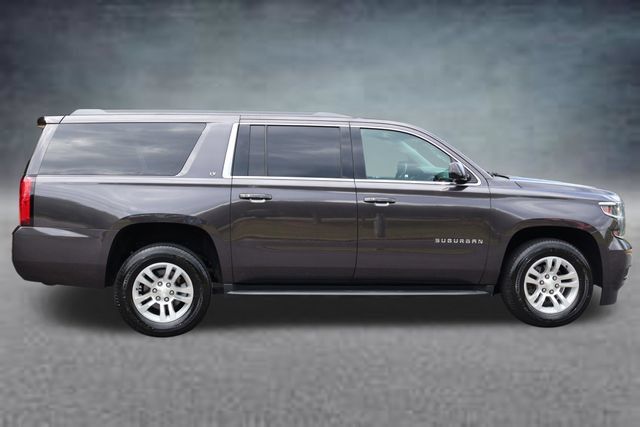 Used 2016 Chevrolet Suburban LT AWD/4WD image 2