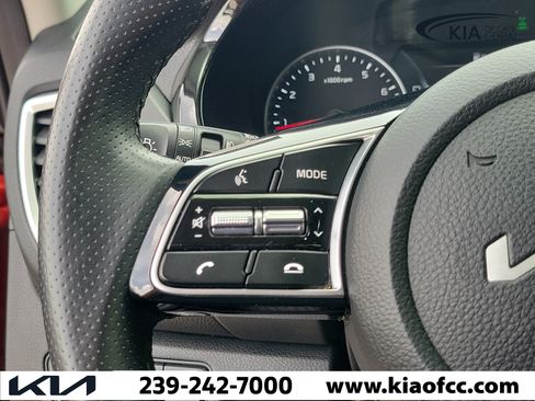 Certified 2022 Kia Seltos SX AWD/4WD image 25