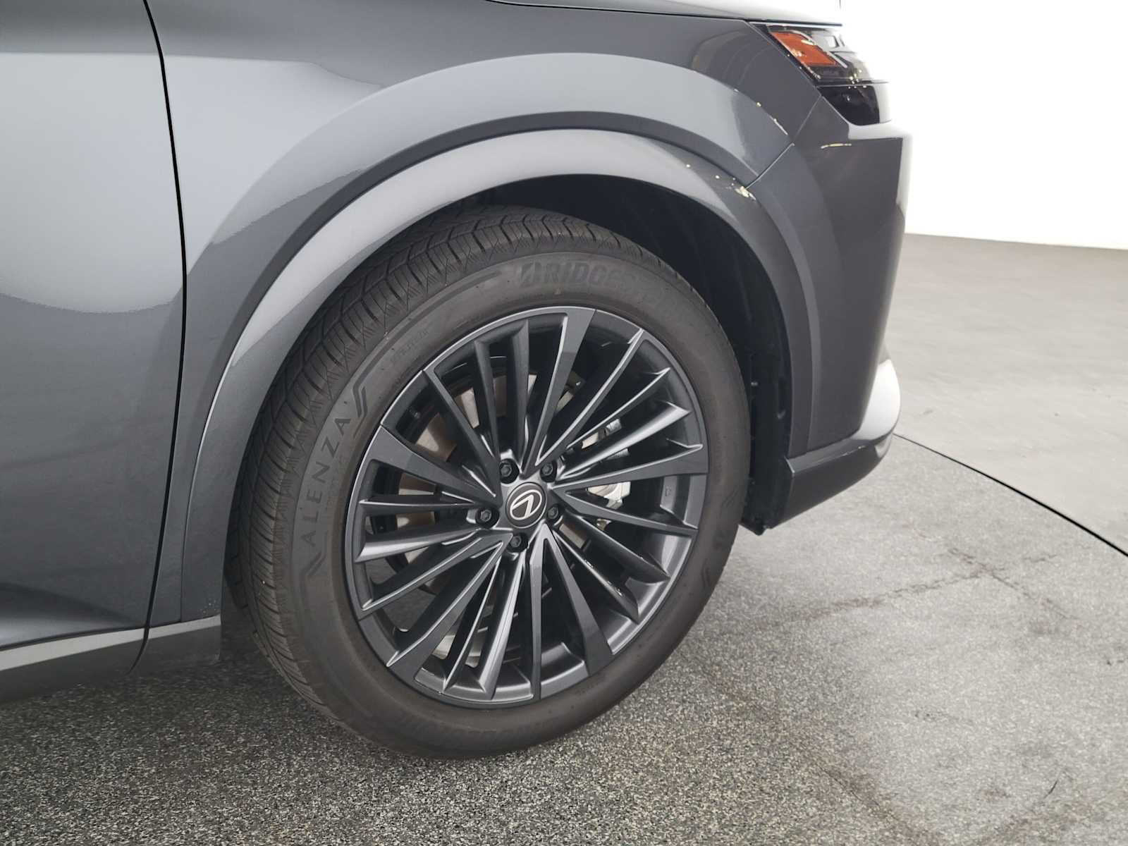 Certified 2026 Lexus RX 450h AWD w/ Convenience Package image 9