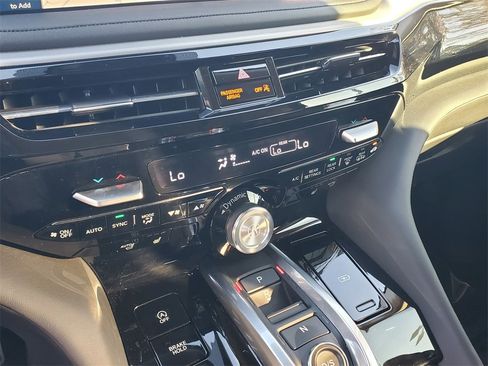 Used 2025 Acura MDX Technology Package image 30