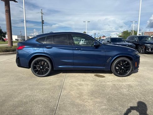 Certified 2024 BMW X4 xDrive30i w/ M Sport Package AWD/4WD image 6