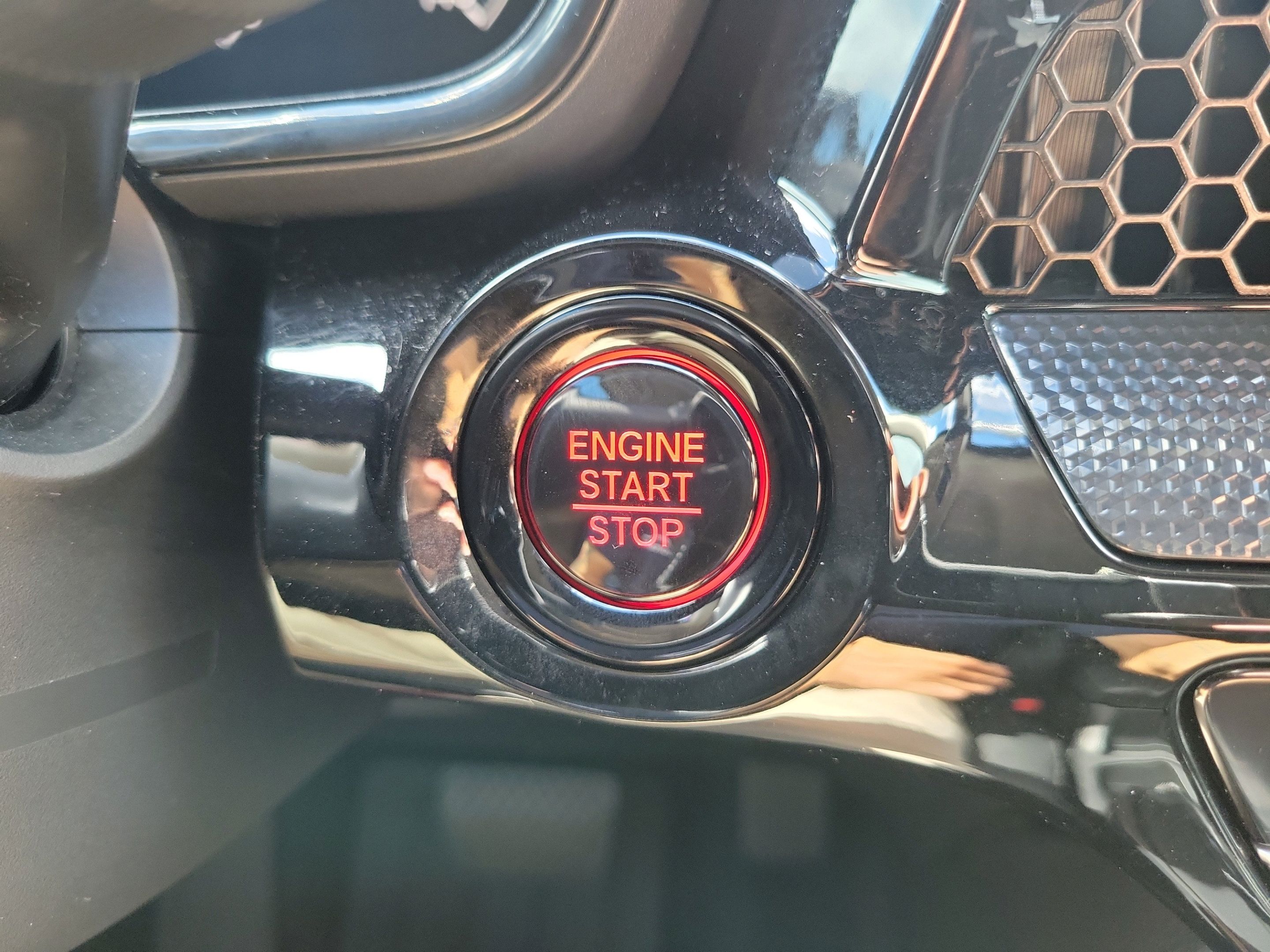 Used 2025 Honda CR-V EX-L image 33