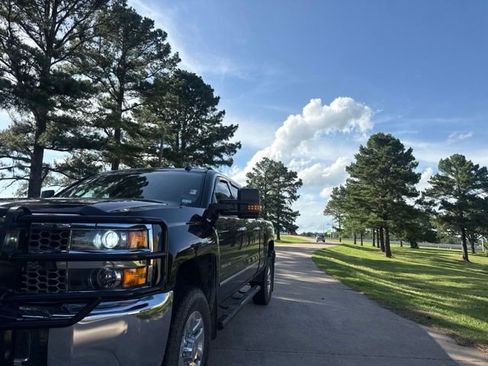 Used 2019 Chevrolet Silverado 2500 W/T w/ WT Convenience Package AWD/4WD image 32