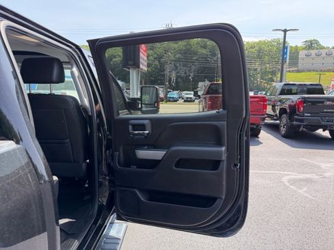 Used 2018 Chevrolet Silverado 2500 LTZ w/ Vortec Plus Package AWD/4WD image 24