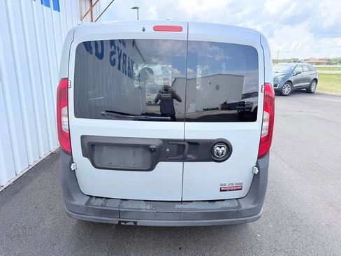 Used 2019 RAM ProMaster City Tradesman FWD image 8