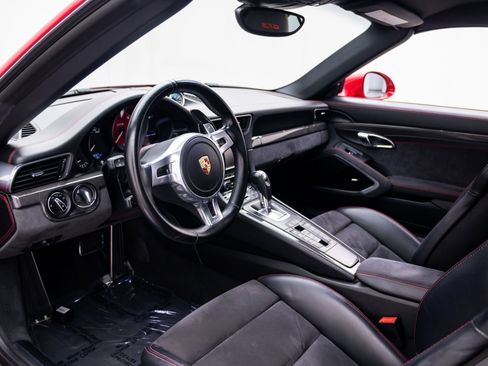 Used 2015 Porsche 911 Carrera GTS RWD image 4