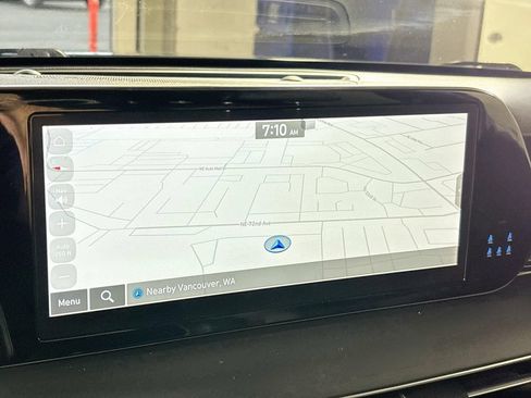 Used 2024 Hyundai Palisade Calligraphy AWD/4WD image 16