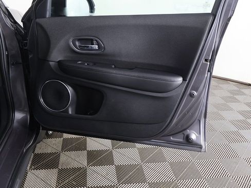 Used 2022 Honda HR-V EX image 23