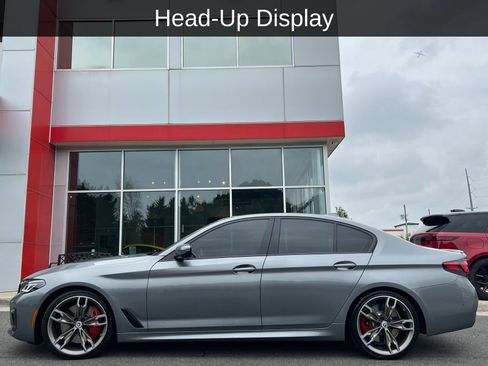 Used 2023 BMW M550i xDrive w/ Executive Package AWD/4WD image 9