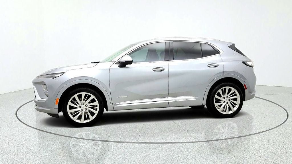 Used 2024 Buick Envision Avenir AWD/4WD image 8