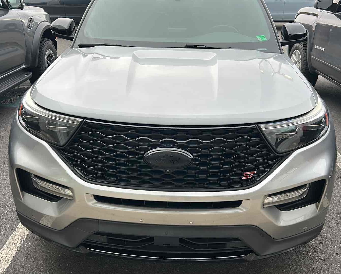Used 2020 Ford Explorer ST w/ ST Street Pack AWD/4WD image 2