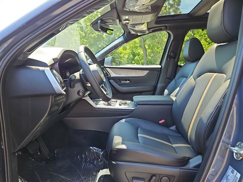 New 2026 MAZDA CX-90 Plug-In Hybrid w/ Premium Plus AWD/4WD image 11