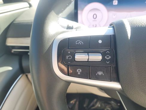 Used 2025 Genesis GV80 2.5T Select image 26