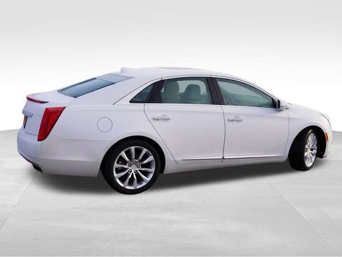 Used 2017 Cadillac XTS Luxury w/ Driver Awareness Package image 4