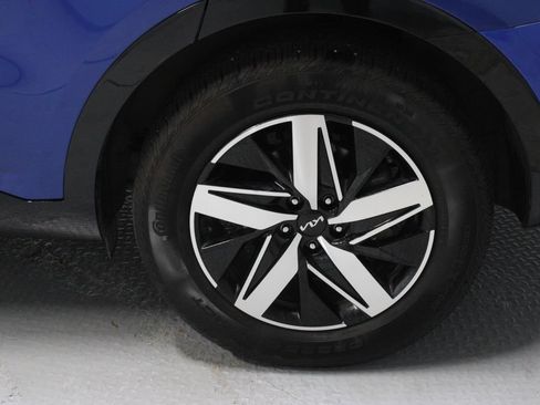 Used 2023 Kia Sorento S w/ Panoramic Sunroof Package FWD image 19