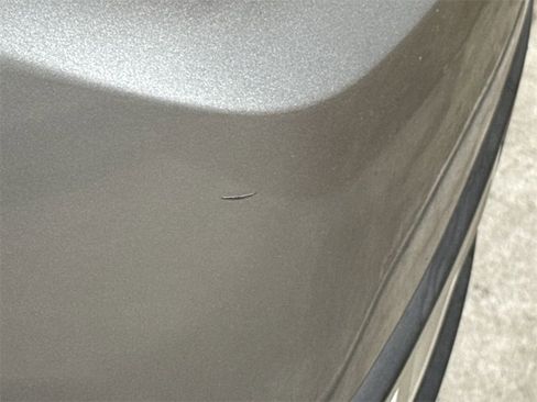 Used 2011 Subaru Outback 2.5i Premium image 32