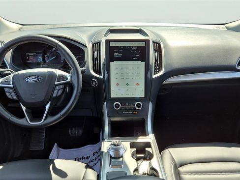 Used 2022 Ford Edge SEL w/ Convenience Package AWD/4WD image 12