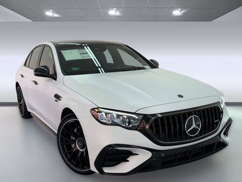 New 2026 Mercedes-Benz E 53 AMG e 4MATIC Sedan image 5