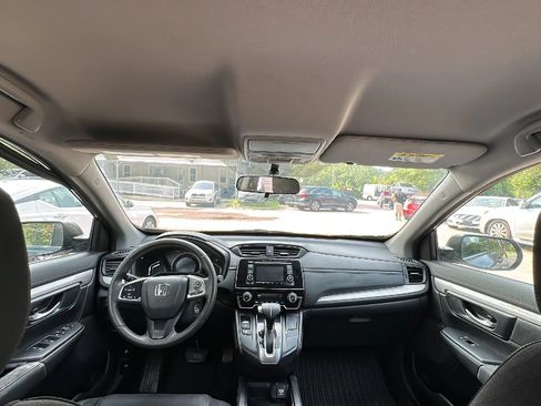 Used 2018 Honda CR-V LX image 10