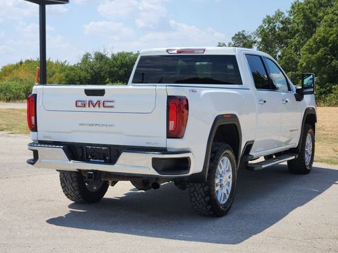 Used 2022 GMC Sierra 2500 SLT w/ X31 Off-Road Package AWD/4WD image 7