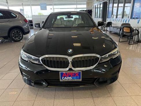 Used 2021 BMW 330i Sedan w/ Driving Assistance Package RWD image 9