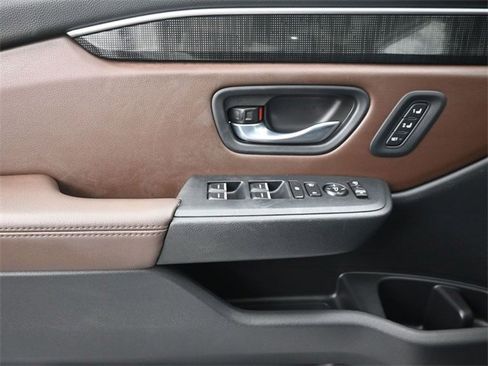 Used 2024 Honda Pilot Elite image 25