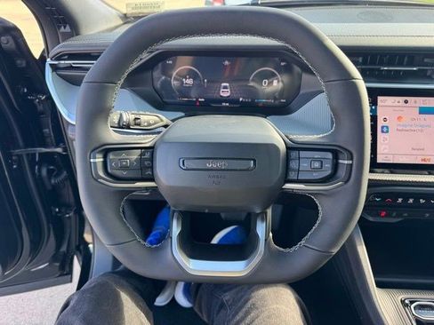 New 2026 Jeep Cherokee Limited AWD/4WD image 18