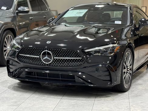 New 2026 Mercedes-Benz CLE 450 4MATIC Coupe image 3