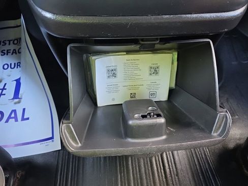 Used 2023 Chevrolet Express 3500 LS image 19