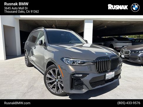 Used 2022 BMW X7 xDrive40i w/ M Sport Package AWD/4WD image 1