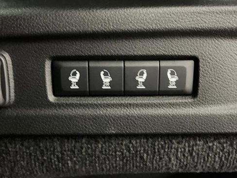 Used 2024 Jeep Grand Cherokee L Summit image 17