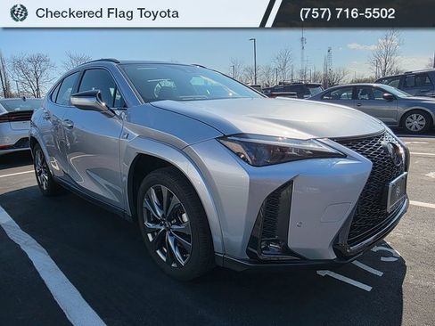 Used 2023 Lexus UX 250h F Sport image 3